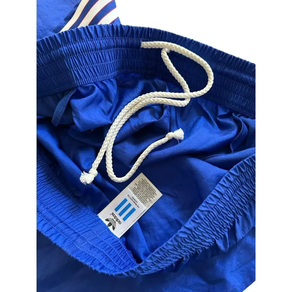 Adidas Manchester United Retro Blue Shorts in 2XL